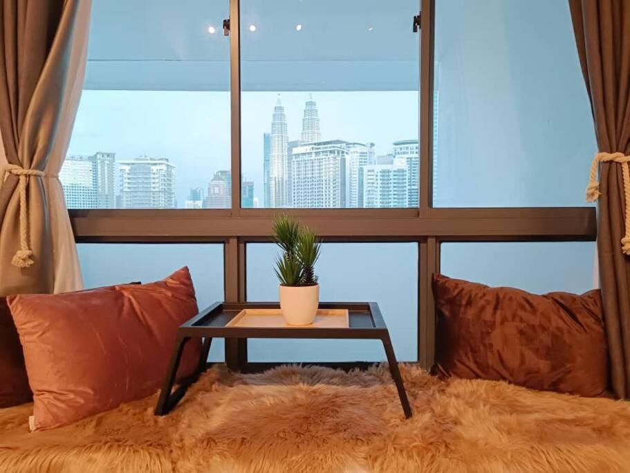 クアラルンプールC14B Modern Infinity Pool Klcc Balcony Viewアパートメント エクステリア 写真